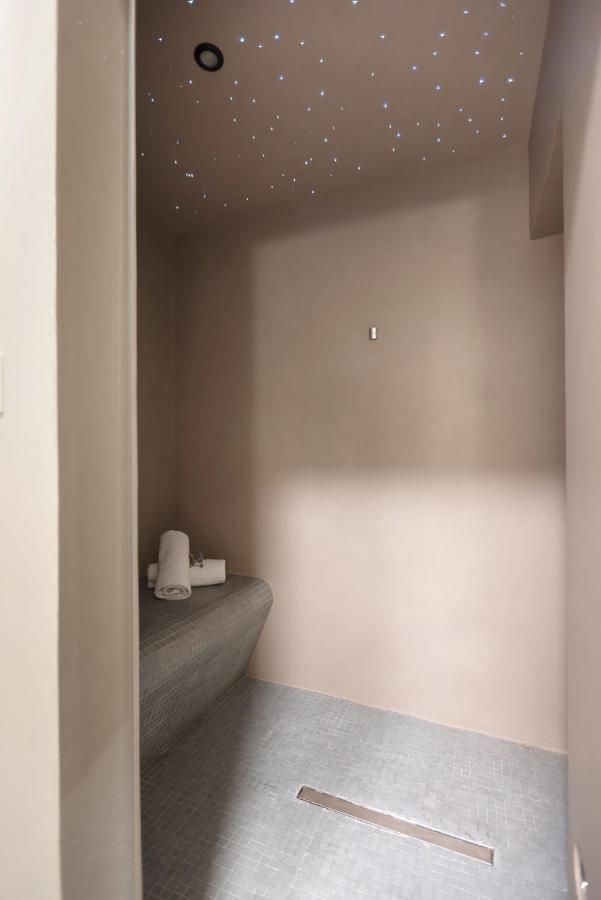 A Truly Wow Experience For Every Guest. The Place Athen Eksteriør bilde